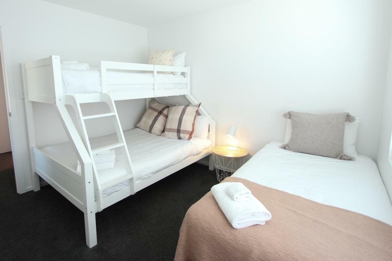 5 - Delightful Space In Tranquil Neighbourhood, Close To The Lake 와나카 외부 사진